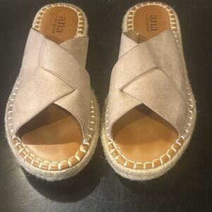 A.na Bentley Slides Women's Open Toe Sandal Size 6.5 M Excellent Condition